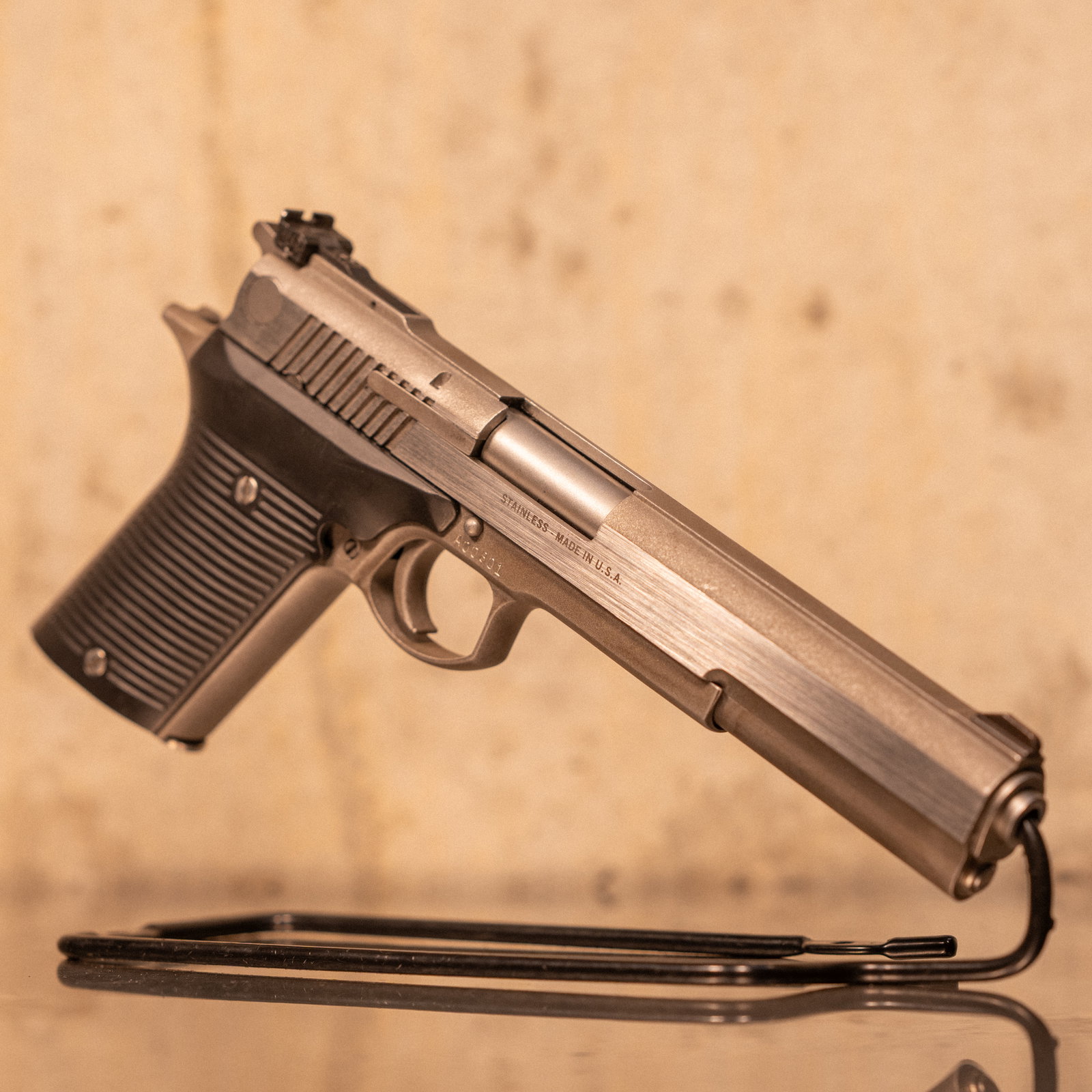 AMT AutoMag III .30 Carbine | Spectral Gambit