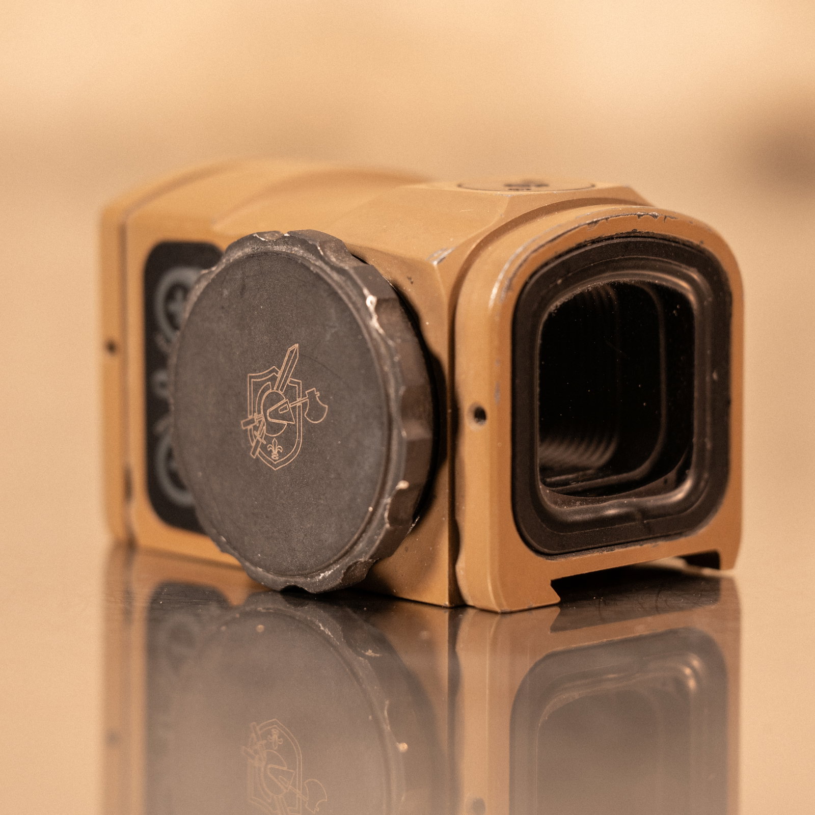 Aimpoint ACRO P2 FDE with KAC Cap | Spectral Gambit